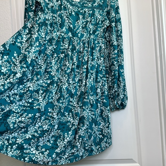 Jessica Simpson Dress with Long Sleeves Green (Teal) and‎ White Size Medium - Picture 2 of 6
